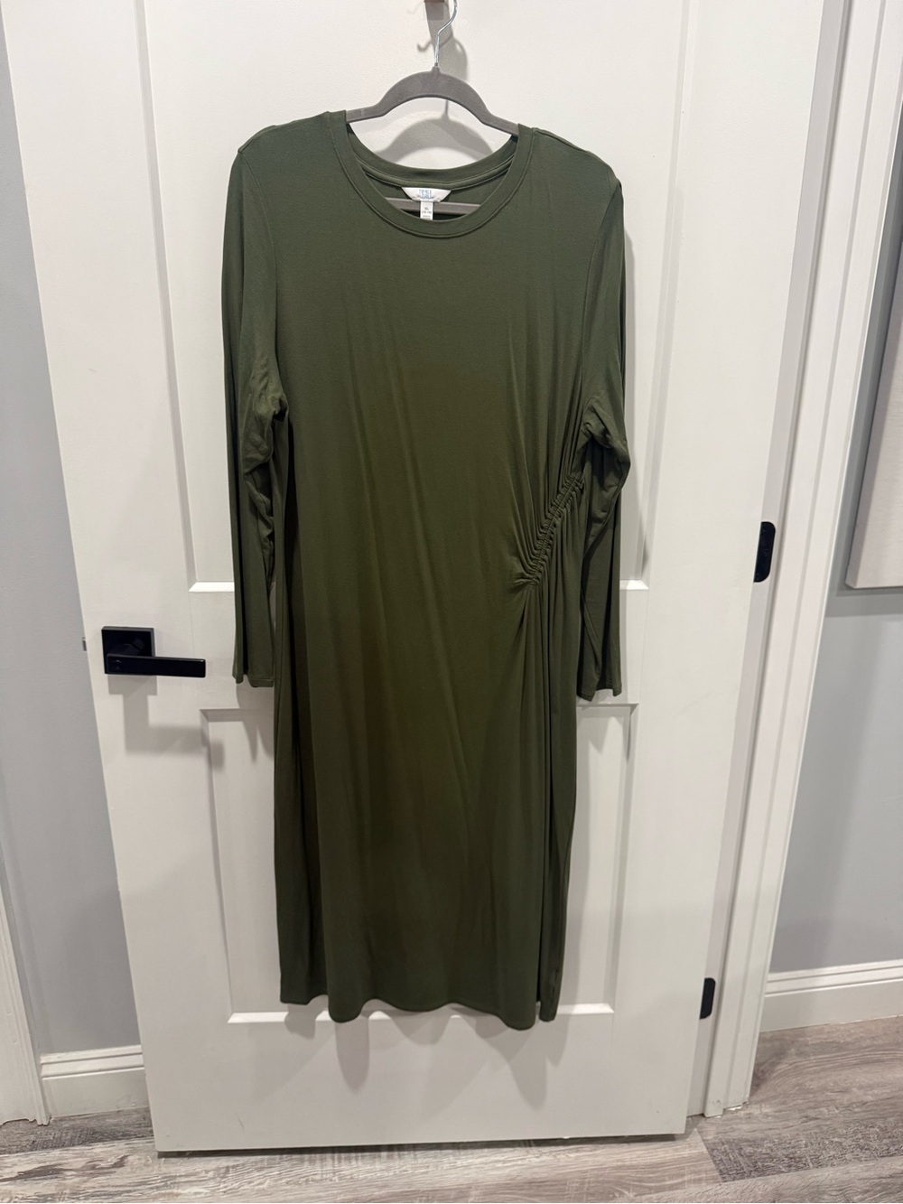 Olive Green Time & Tru Ruched Midi Dress - Picture 6 of 6